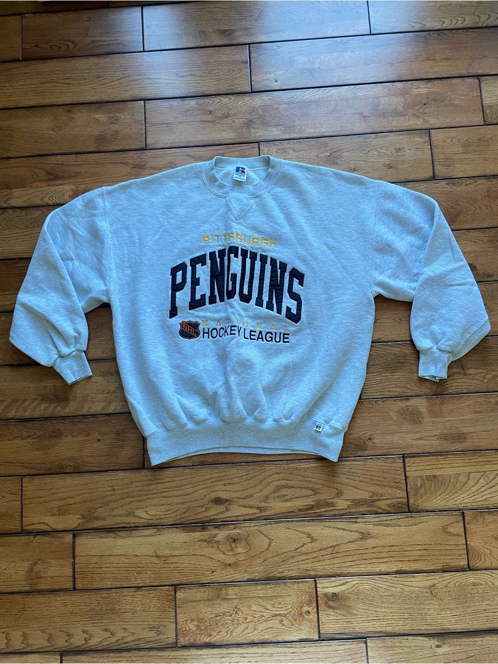 Vintage NHL Light Gray Pittsburgh Penguins Crewneck Sweatshirt